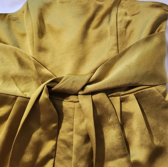 Satin Strapless Tie Waist Romper - Picture 6 of 7